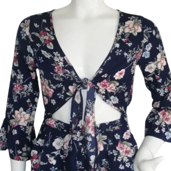 NASTY GAL Romper, 6, Blue Floral, Short, Tie Front, 3/4 Bell sleeve - Picture 5 of 15